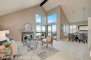 Main picture of 1030 Shoreline Dr
