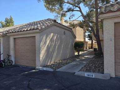 Main picture of 1612 N Torrey Pines Dr