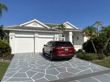 Main picture of 3836 Paola Dr
