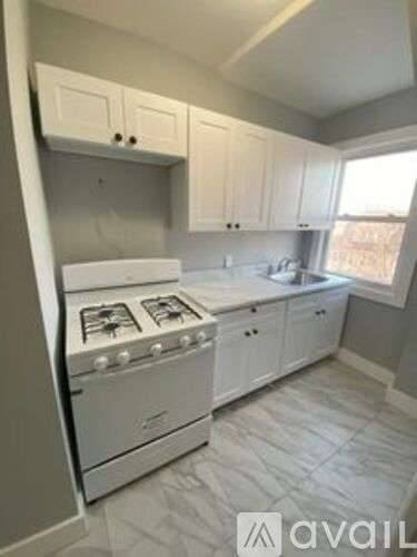 Main picture of 29 Seymour Ave