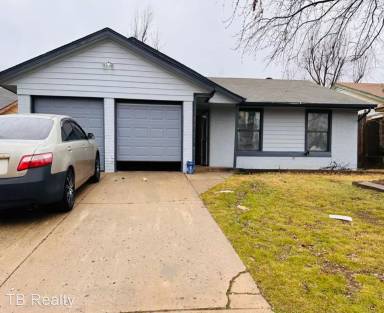 Main picture of 3772 SE 48th Pl