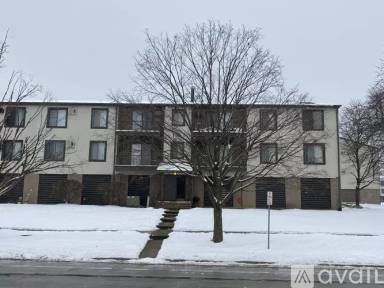 Main picture of 404 E Bailey Rd
