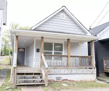 Main picture of 1044 Flynn St