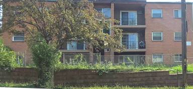 Main picture of 910 Forest St