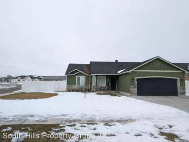 Main picture of 742 Gregory Way