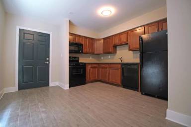 Main picture of 55 N Stockton St