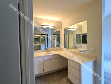 Main picture of 4004 Crystal Dawn Ln