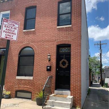 Main picture of 802 S Lakewood Ave