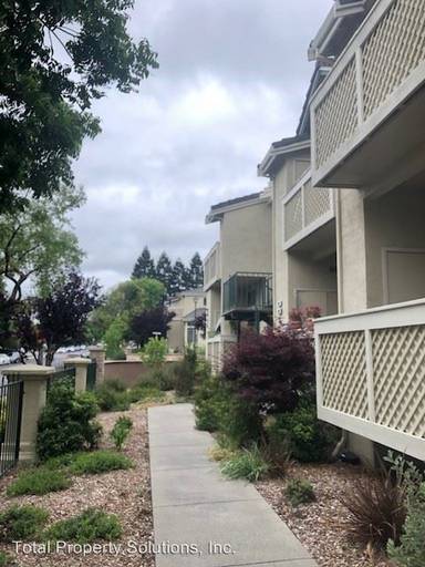 Main picture of 3026 Fostoria Cir