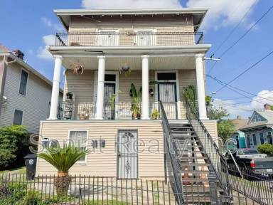 Main picture of 1621 Crete St