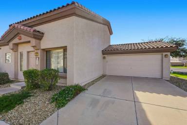 Main picture of 8029 W Mary Jane Ln