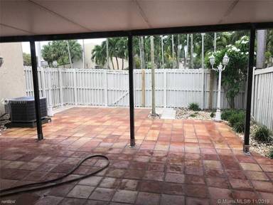 Main picture of 7118 SW 113th Ct