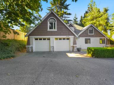 Main picture of 10058 NE 29th Pl