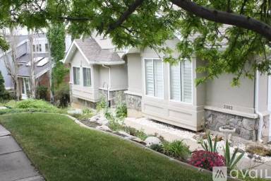 Main picture of 2962 Oakwood Dr