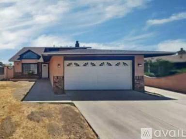 Main picture of 15641 San Jacinto Ave