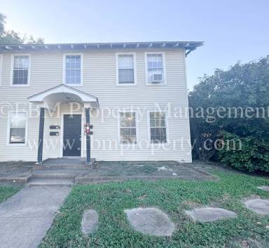 Main picture of 409 W Brown St