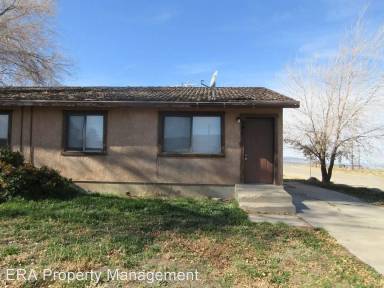 Main picture of 369 N Wood Cir