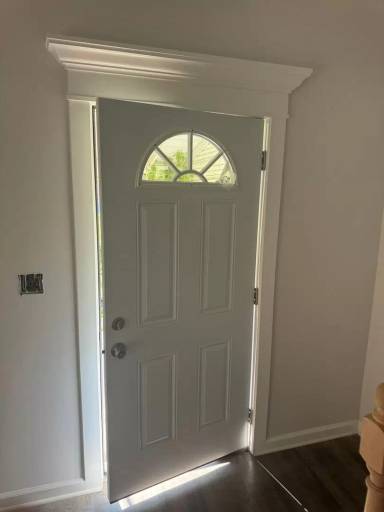 Main picture of 3708 Oakmont Ave