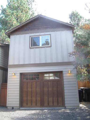 Main picture of 620 S Fir St