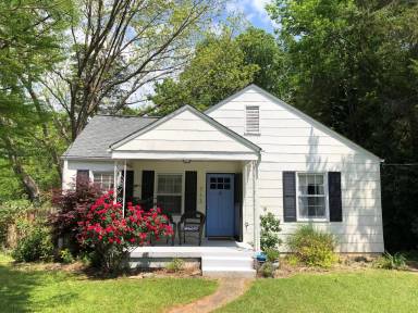Main picture of 713 Hamilton Rd