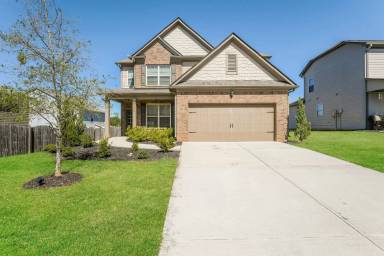 Main picture of 4340 Altona Pl