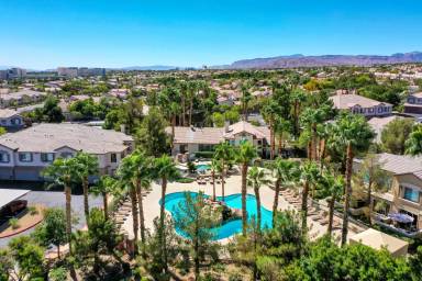 Main picture of Carlisle at Summerlin