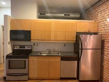 Main picture of 1318 W Broad St