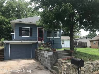 Main picture of 817 S Arlington Ave
