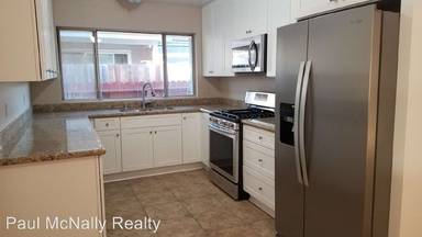 Main picture of 875 Narwhal St
