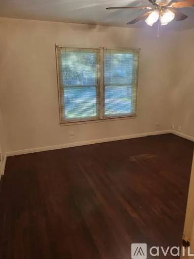 Main picture of 4814 Gibbs Sprawl Rd