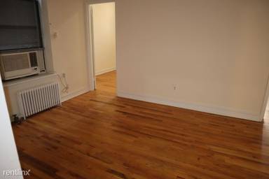 Main picture of 310 E 19th St