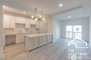 Main picture of 4937 N Saint Louis Ave