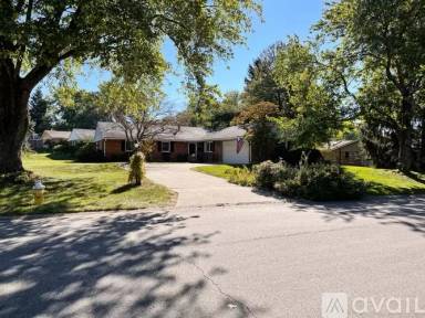 Main picture of 4808 Shady Hill Ln