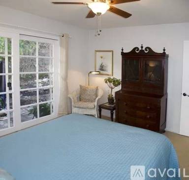 Main picture of 2879 Exeter Pl