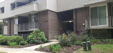 Main picture of 10244 Prince Pl