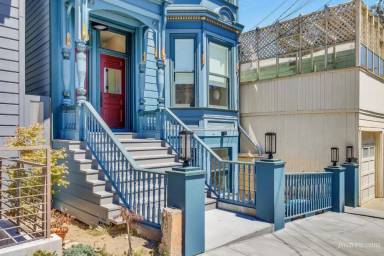 Main picture of 321 27th St