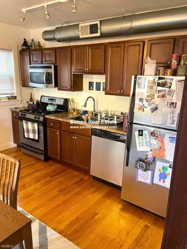 Main picture of 78 Morton Ave