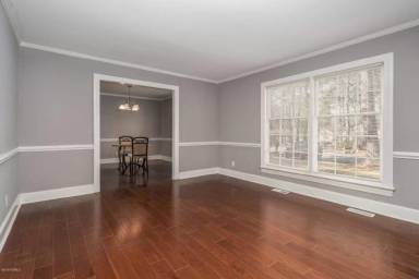 Main picture of 2729 Stewart Ln