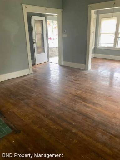 Main picture of 525 Devon Pl