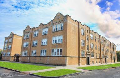 Main picture of 3521 W Franklin Blvd