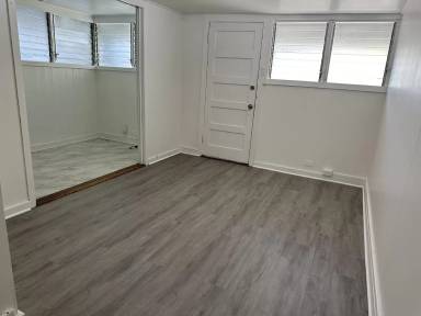 Main picture of 711 Palani Ave