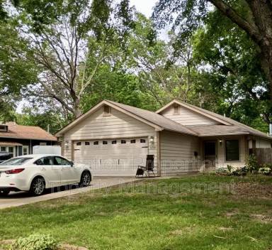 Main picture of 2234 Ohio St