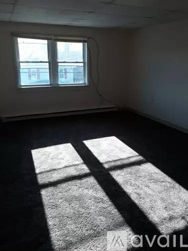 Main picture of 20 Spring St
