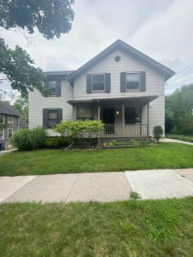 Main picture of 544 S 5th Ave