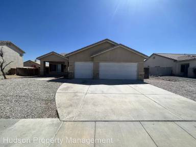 Main picture of 13939 Luna Rd