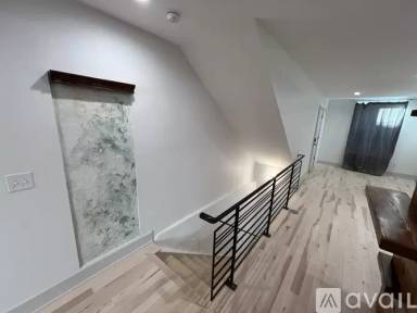 Main picture of 2019 S Beechwood St