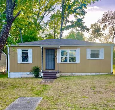 Main picture of 7216 Paris Ave