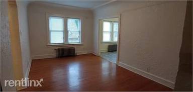 Main picture of 4518 W Burleigh St