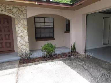 Main picture of 520 Bison Cir