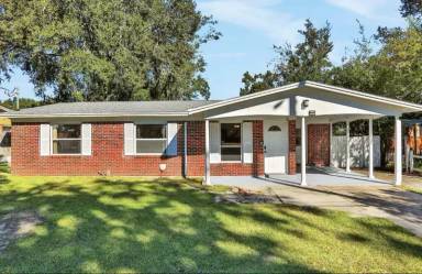 Main picture of 7415 Leroy Dr